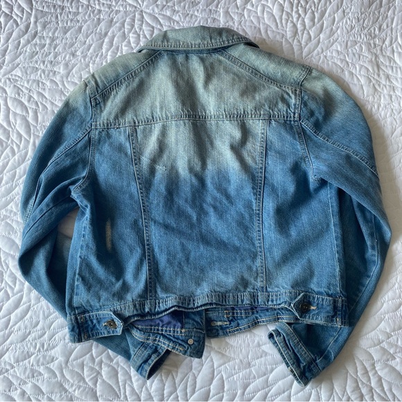 Blue Jean Jacket with Fitted Silhouette - Picture 2 of 7